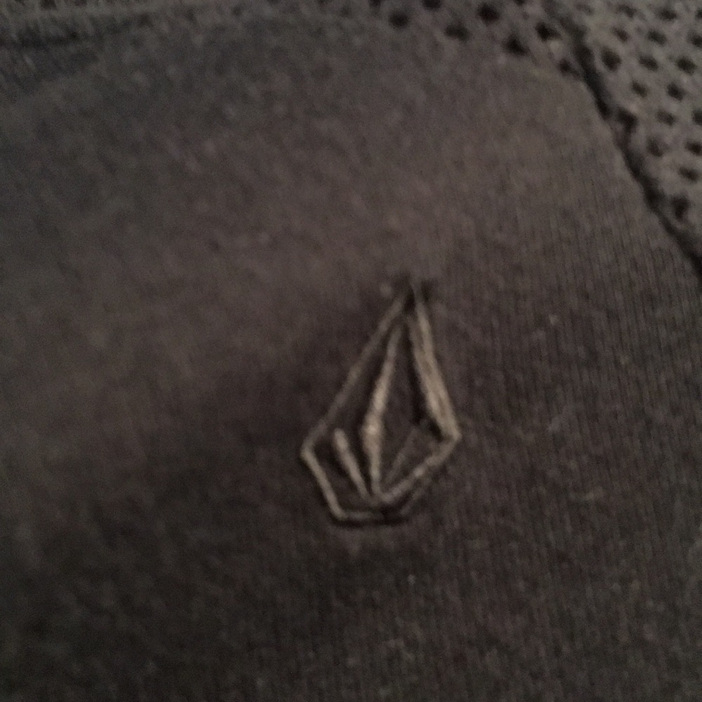 Women’s Volcom 3/4 Sleeve Top - Picture 8 of 8